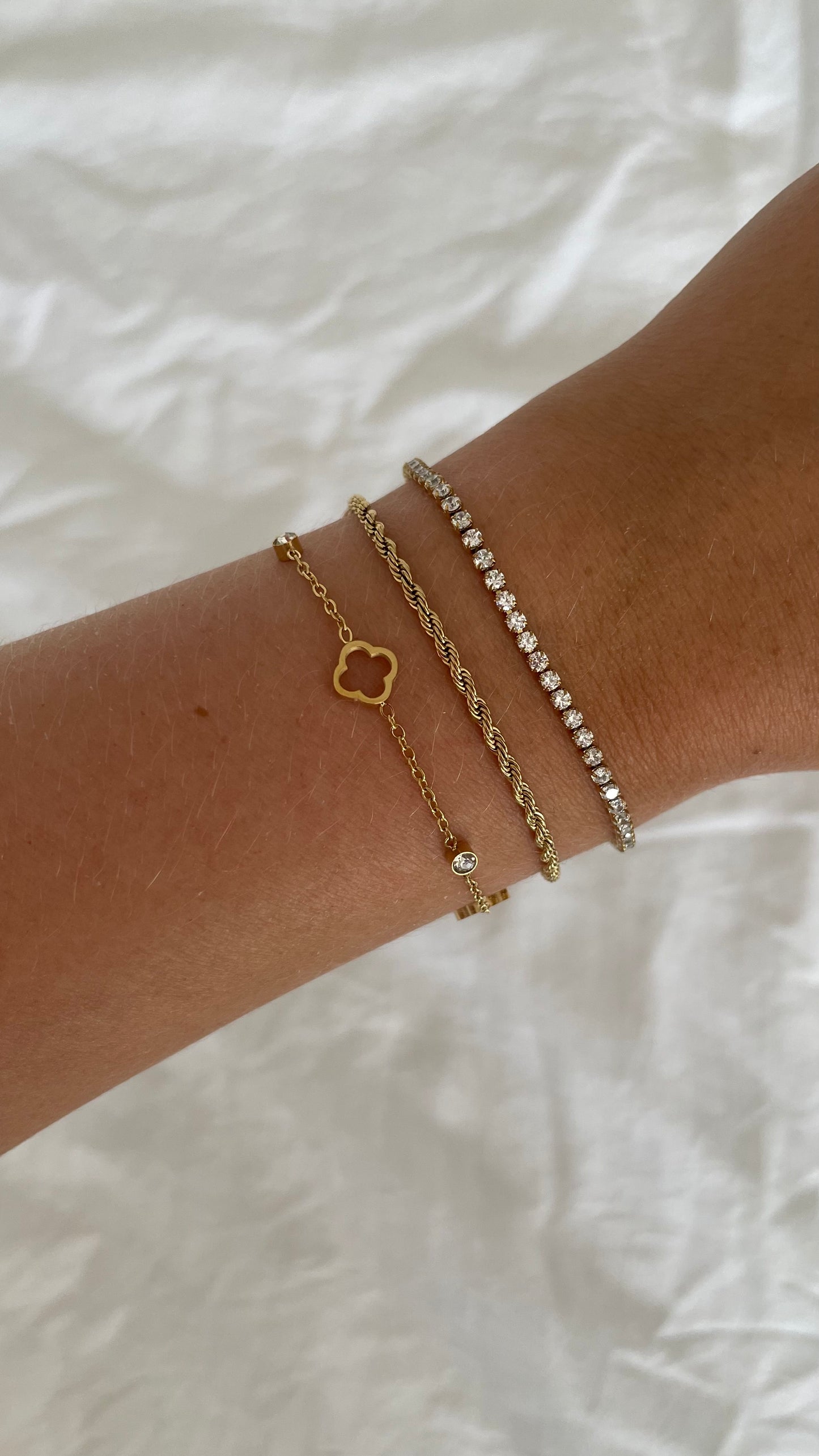 Belle Bracelet | 18k Gold Plated Stainless Steel | Tarnish Resistant