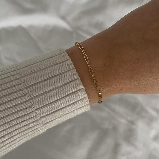 Dainty Paperclip Bracelet | 14k Gold Plated Stainless Steel | Tarnish Resistant