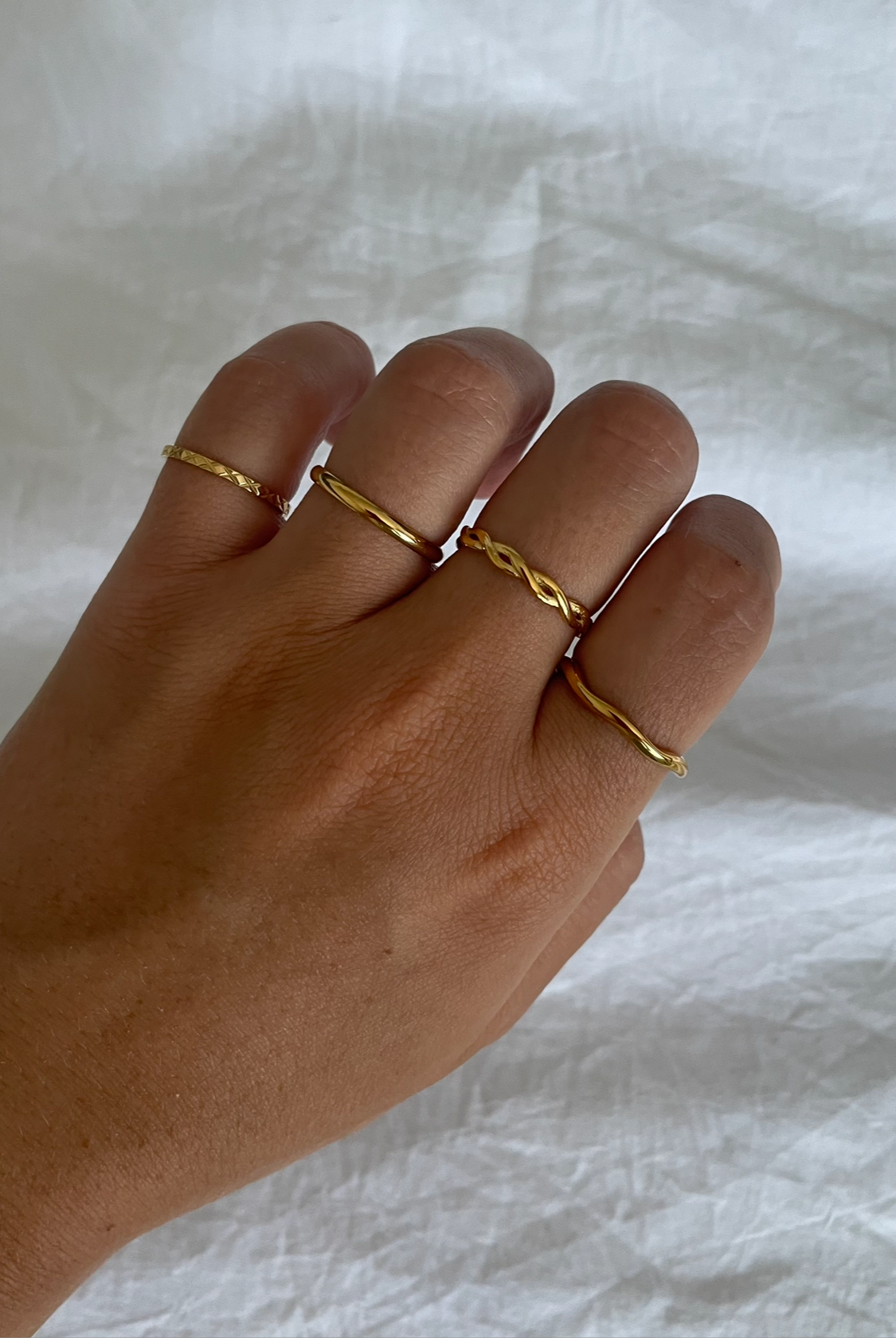 Amie Ring | 18k Gold Plated Stainless Steel | Tarnish Resistant