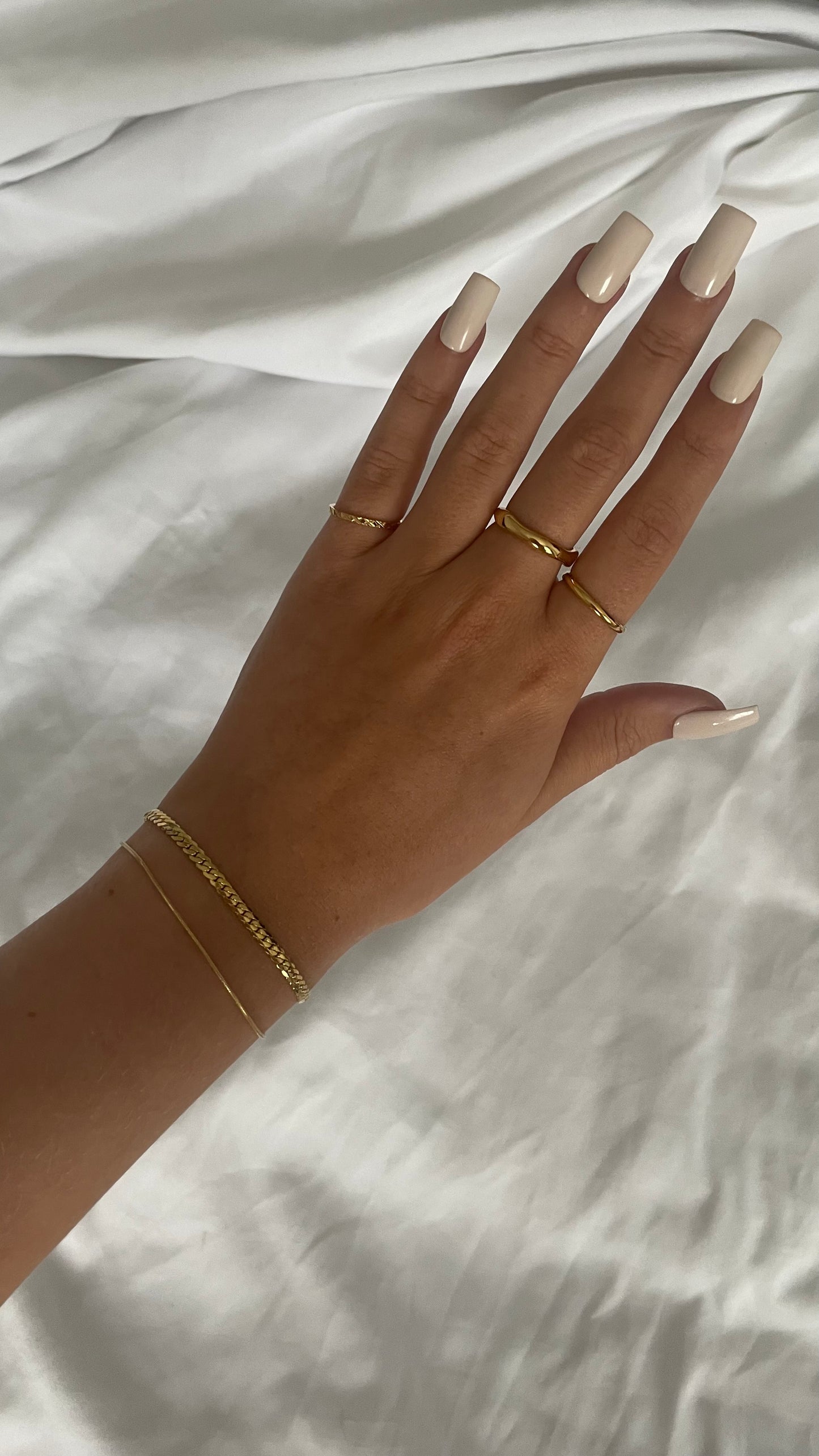 Dainty Round Snake Bracelet | 14k Gold Plated Stainless Steel | Tarnish Resistant